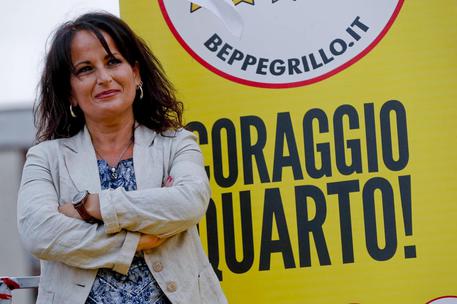 Rosa Capuozzo del Movimento 5 stelle eletta sindaco di Quarto (Napoli), 15 giungo 2015. ANSA /PRIMA PAGINA