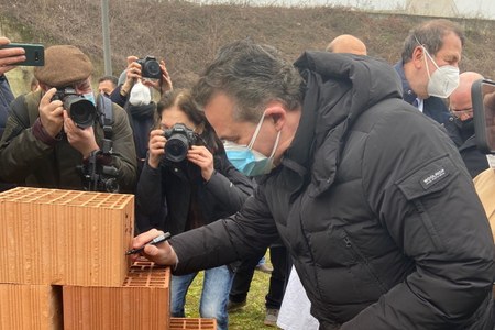 Parma, Donini a posa prima pietra oncologia 19-02-21