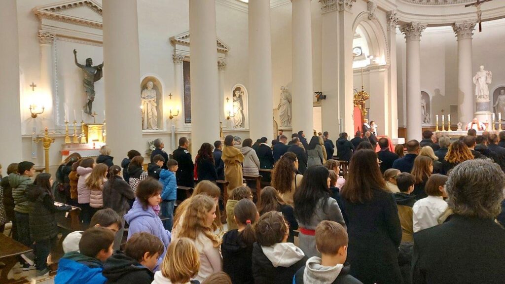 La preghiera in Basilica prima che il Consiglio Grande e Generale si riunisca nuovamente a Palazzo Pubblico per eleggere i Capitani Reggenti per il semestre 1 aprile – 1 ottobre 2025.